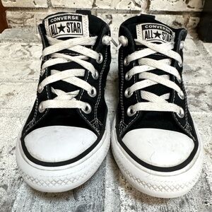 Kids' Chuck Taylor All Star Street Mid Sneaker Little Kid - SIZE 13